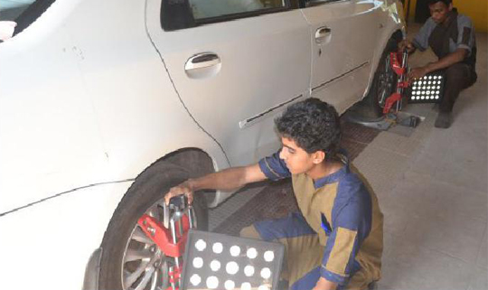 Mechanic Motor Vehicle